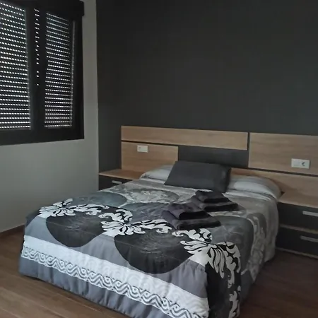 Apartamento Reformado 3º *